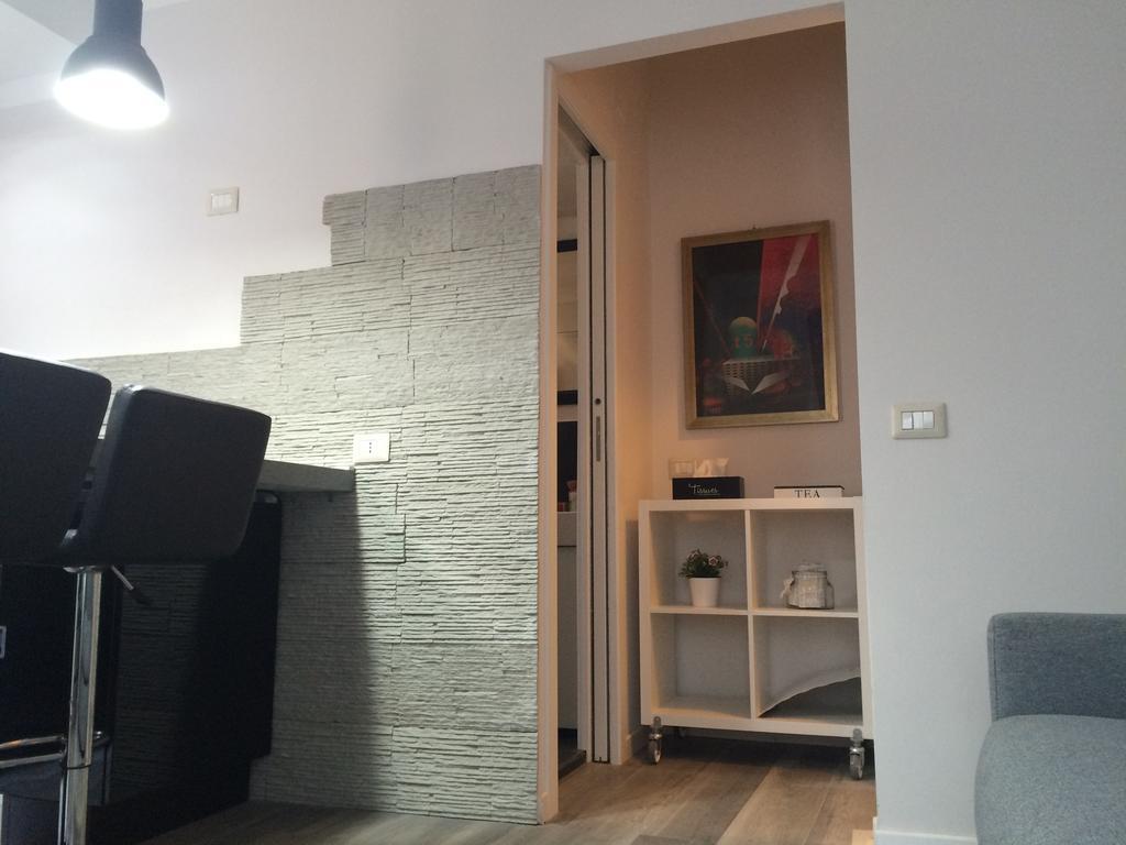 Kibilu - Via Confalonieri - Stazione Garibaldi - Zona Isola Mailand Zimmer foto