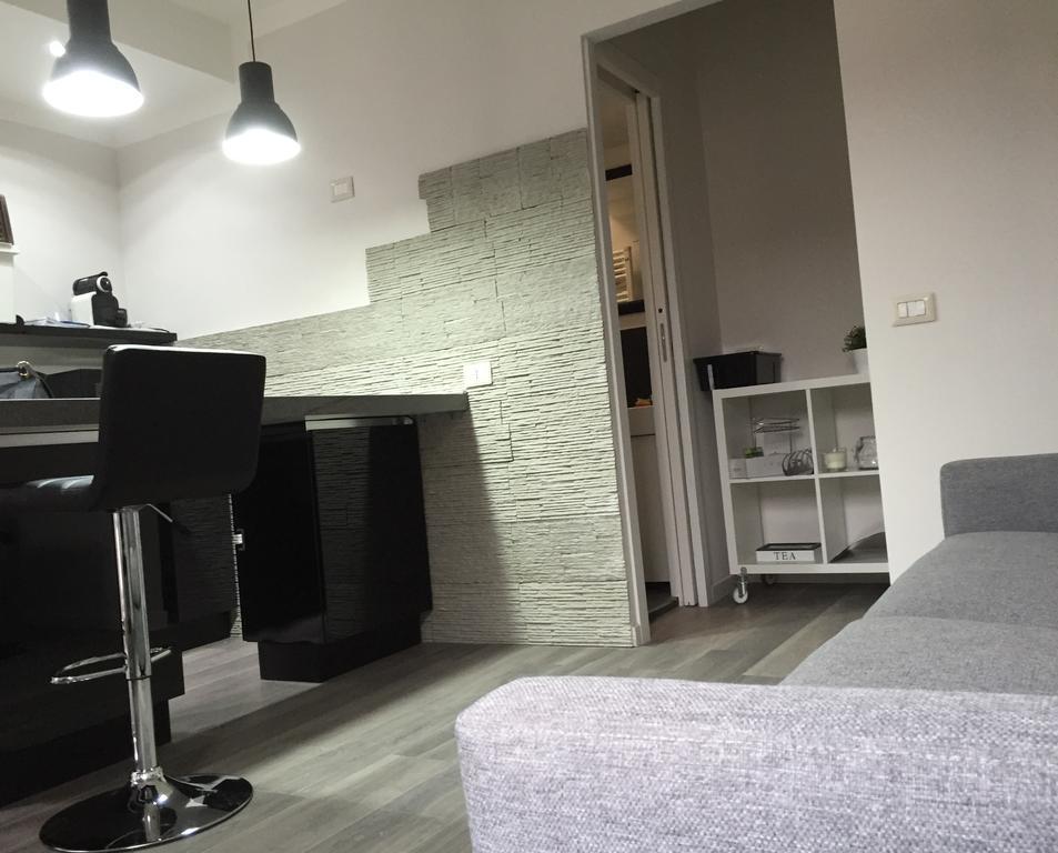 Kibilu - Via Confalonieri - Stazione Garibaldi - Zona Isola Mailand Zimmer foto